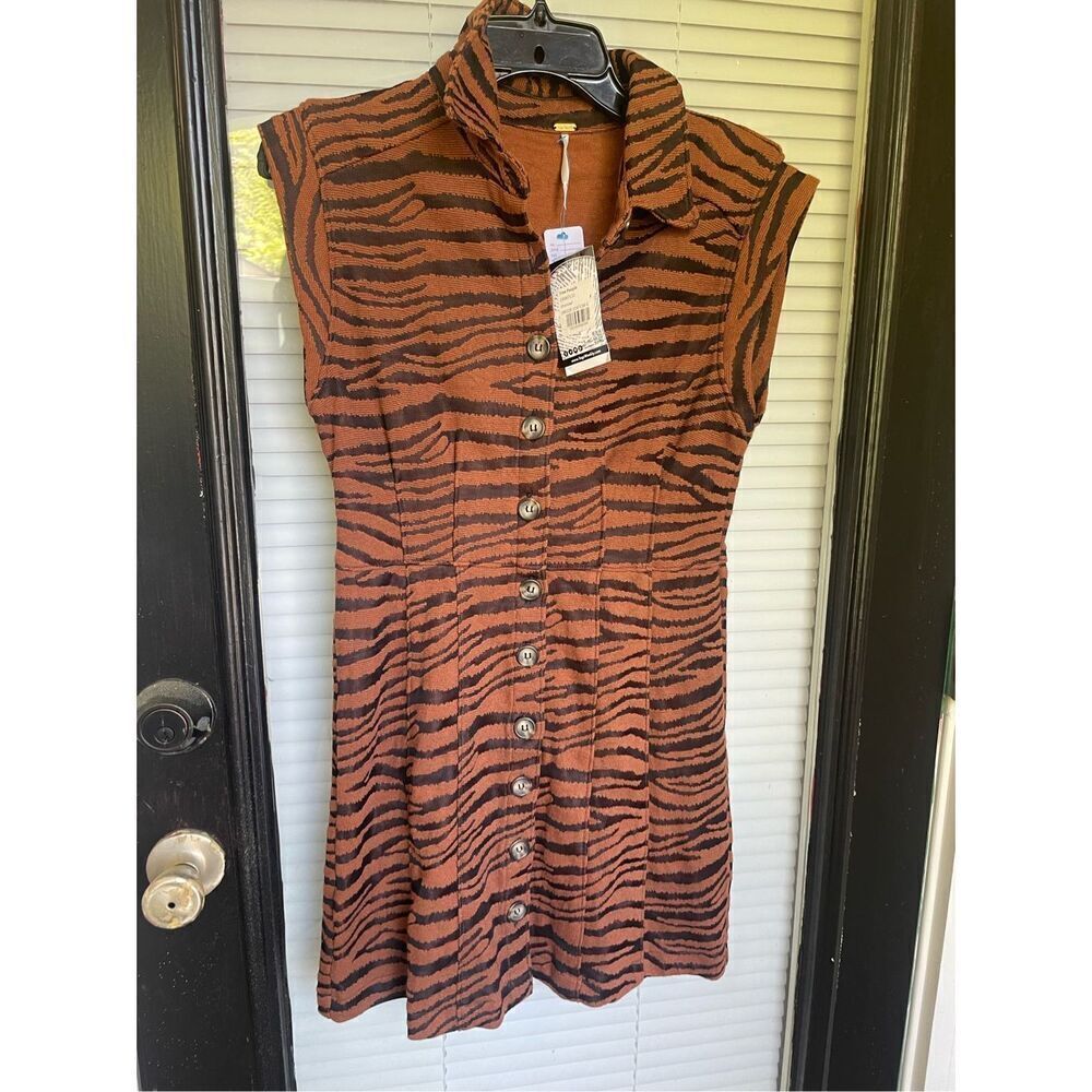 NWT Free People Tiger Print Sleeveless Button Front Dress Brown Size S P - Picture 13 of 14